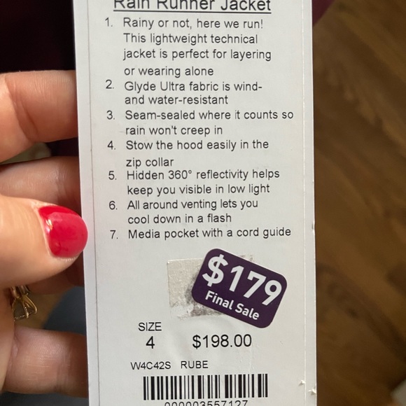 NWT LULULEMON RAIN RUNNER JACKET - Picture 2 of 11